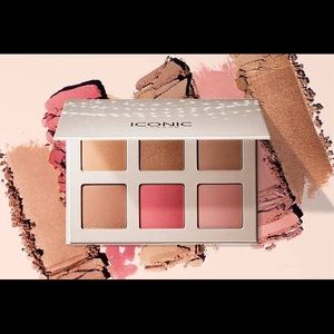 Iconic London Blaze Chaser Face Palette